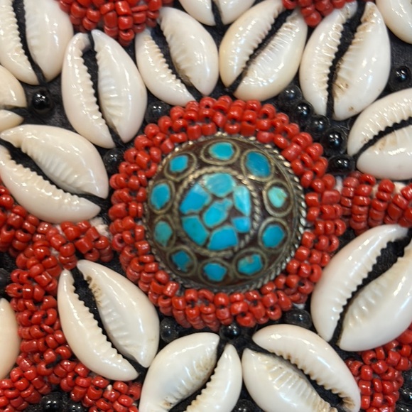 Red and Black Crossbody Bag with Floral Embroidery - Picture 8 of 8